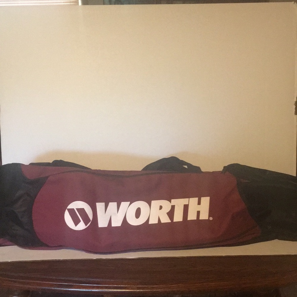 WORTH BRAND EXTRA LARGE WHEELLESS EQUIPMENT CARRY BAG FOR SOFTBALL / BASEBALL
